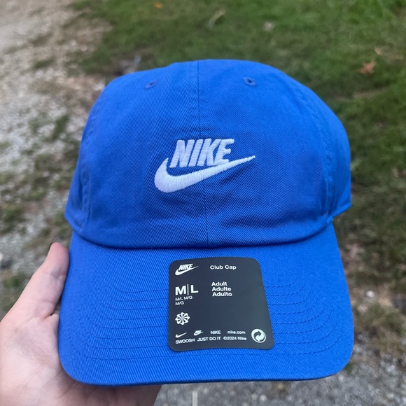 Nike Bright Blue Club Cap - Picture 1 of 1